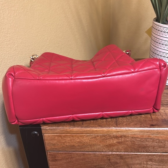 Gently used coach bag - Picture 2 of 11